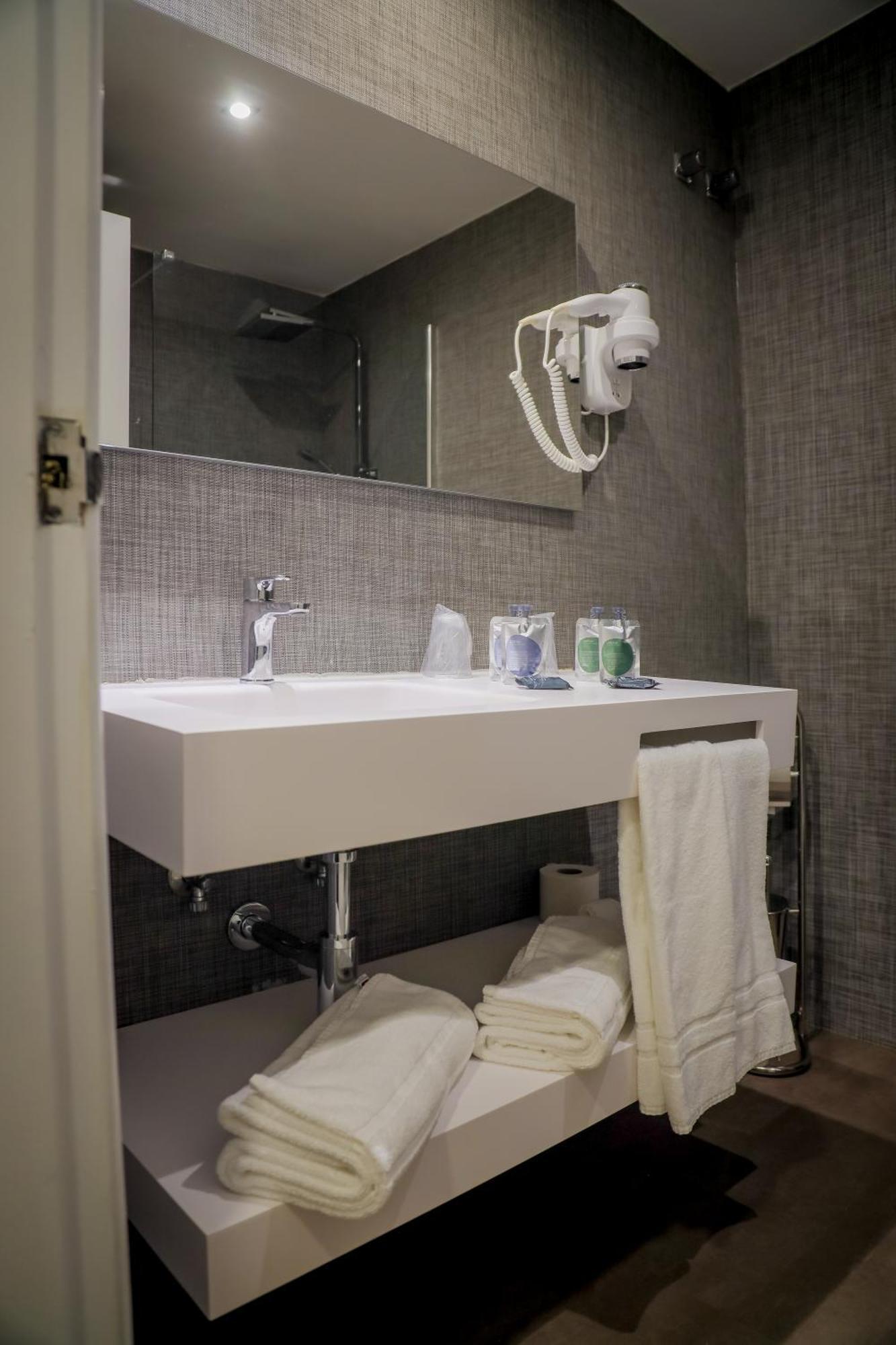 Hotel Lara Valenca Buitenkant foto